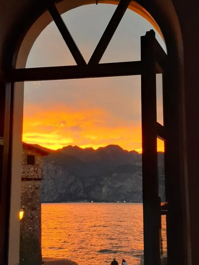 Ferienhaus Klimt'S Mill Overlooking Port Malcesine